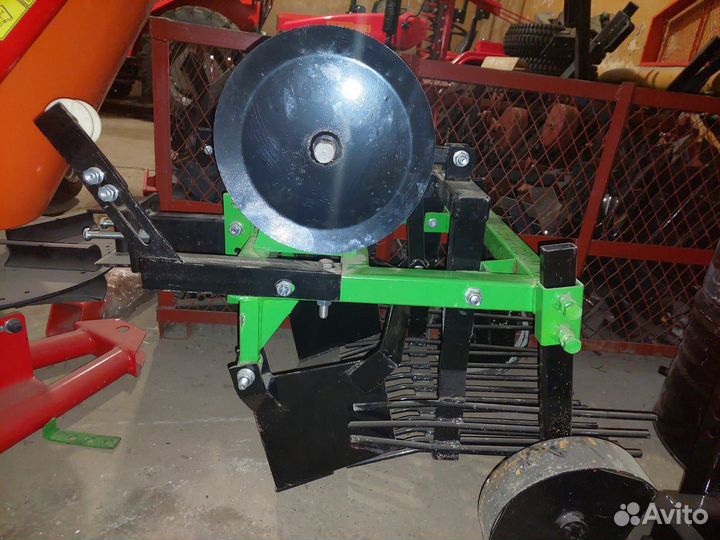 Картофелекопалка вибрационно-грохотная