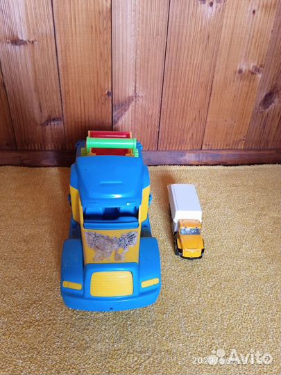 Детские игрушки