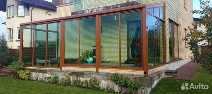 Остекление террасы коттеджа