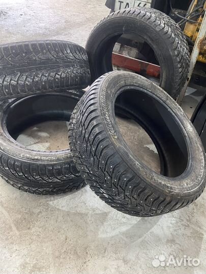 Nokian Tyres Hakkapeliitta 8 SUV 255/50 R19 107T