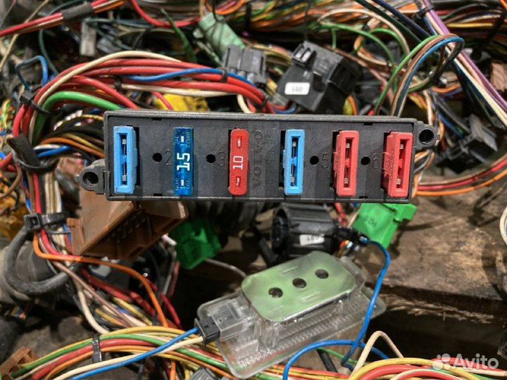 Блок предохранителей volvo FH13