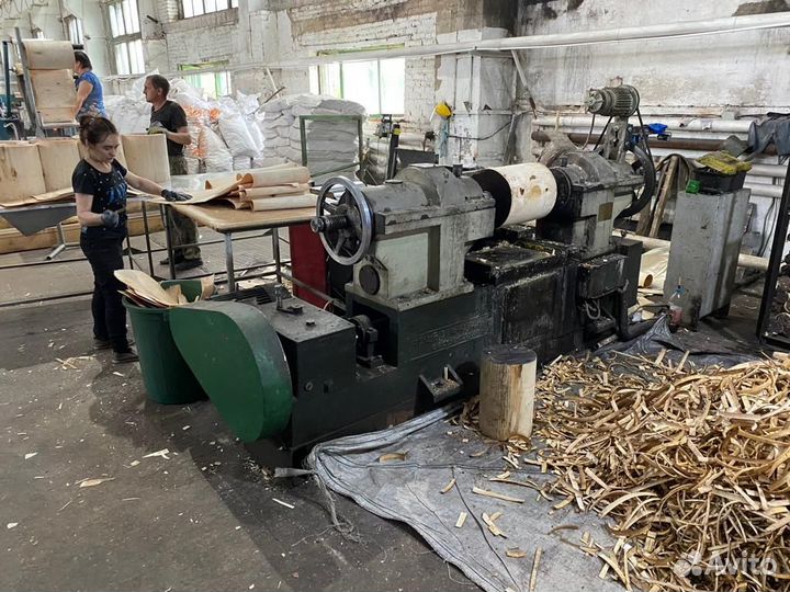 Лущильный станок шпиндельный MXA-110/150