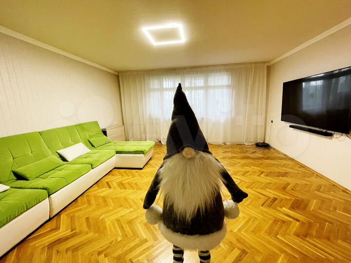 4-к. квартира, 145,3 м², 2/5 эт.