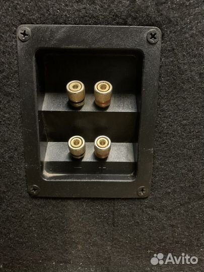 Сабвуфер Alpine SWX-1243D