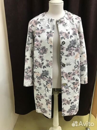 Летнее пальто 46