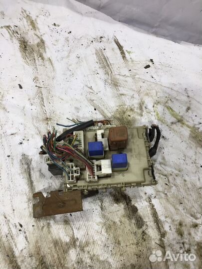 Блок предохранителей Nissan Almera