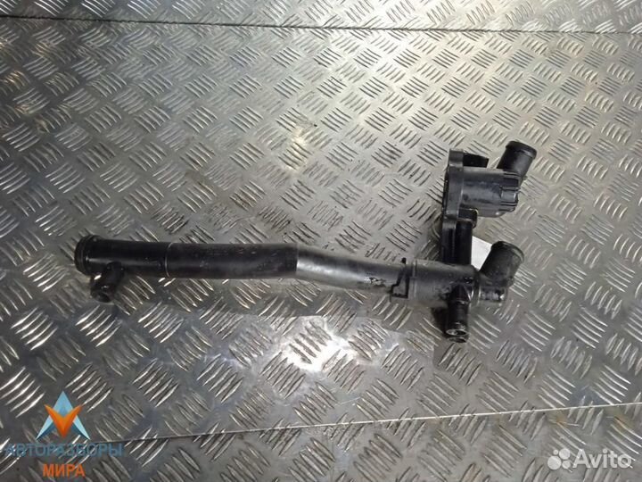 Корпус термостата Volkswagen Golf Plus 2 2010