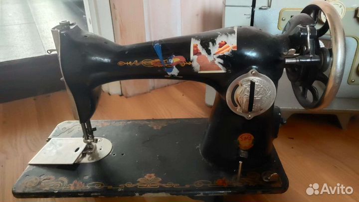Швейная машина