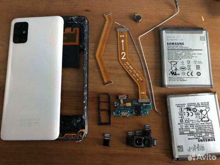 Запчасти на Samsung а10,а30s,а32,40,a50,a51,a70