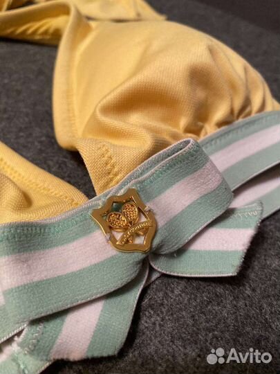 Бюстгалтер