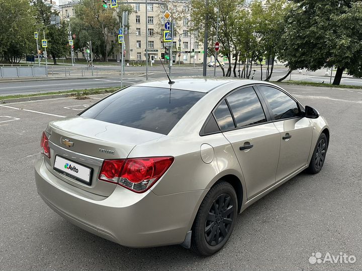Chevrolet Cruze 1.6 МТ, 2010, 219 463 км