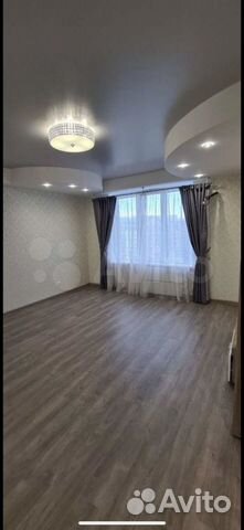 Продаю белый тюль и 2 серые портьеры