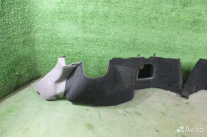 Обшивка багажника Subaru Forester SG5 EJ205