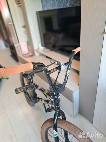 Трюковой велосипед bmx