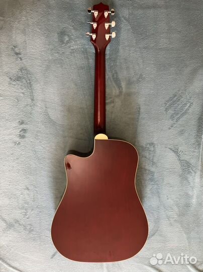 Takamine EG530C электроакустическая гитара