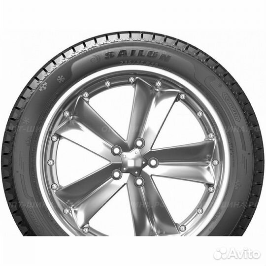 Sailun Ice Blazer Arctic EVO 285/45 R21 113T