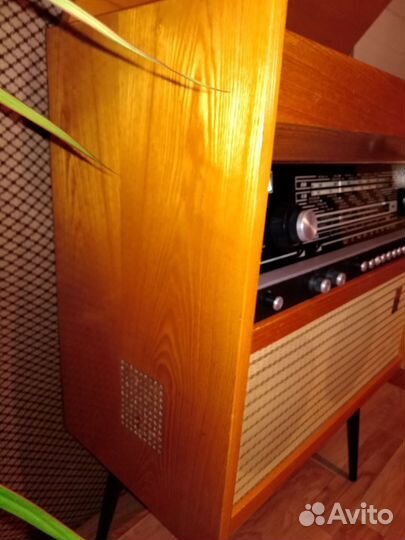 Радиола Ригонда 102