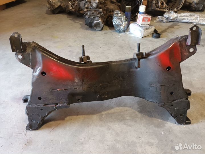 Подрамник передний балка Mitsubishi Lancer 9