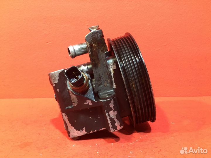 Насос гура для Ford Focus 2 asdb 1.4 (Б/У)