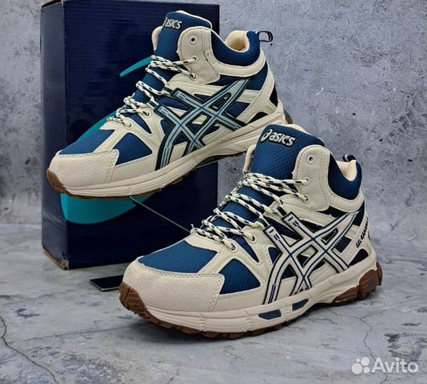 Зимние ботинки asics