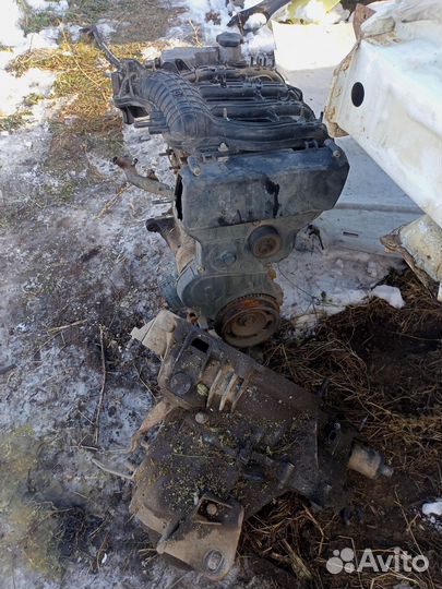 Матор на Приору с коробкой 1.6 16клапонный