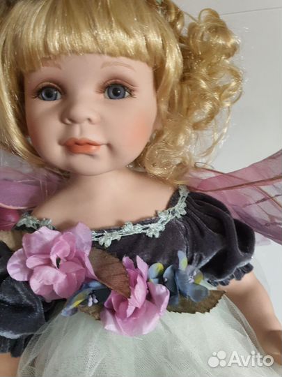 Коллекционная кукла фарфор
