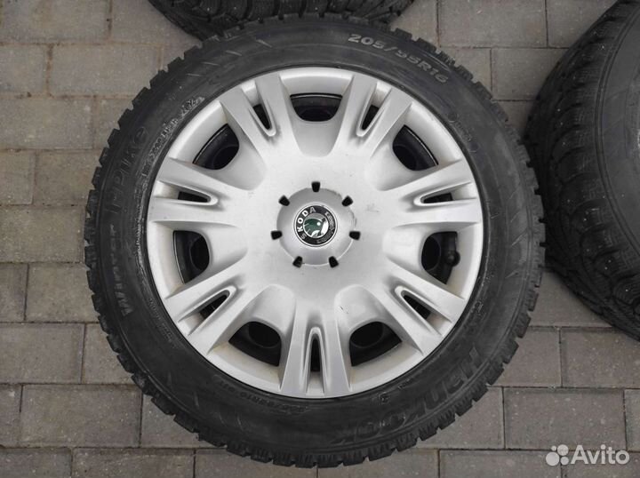 Hankook Winter I'Pike W409 205/55 R16 91T