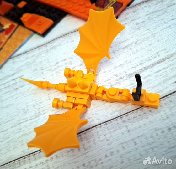 Конструктор My world Minecraft с драконом