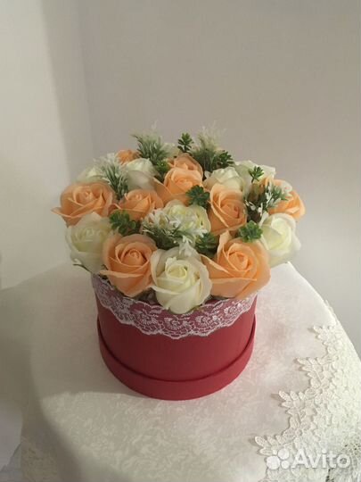 Корзинка с мыльными розами