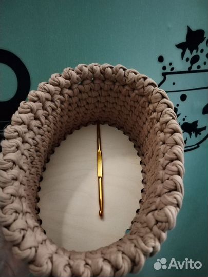 Корзина вязаная