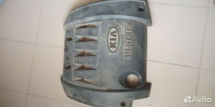Крышка двигателя на киа спектру