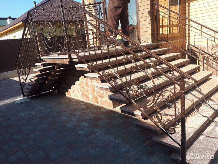 Витая труба кованные изделия