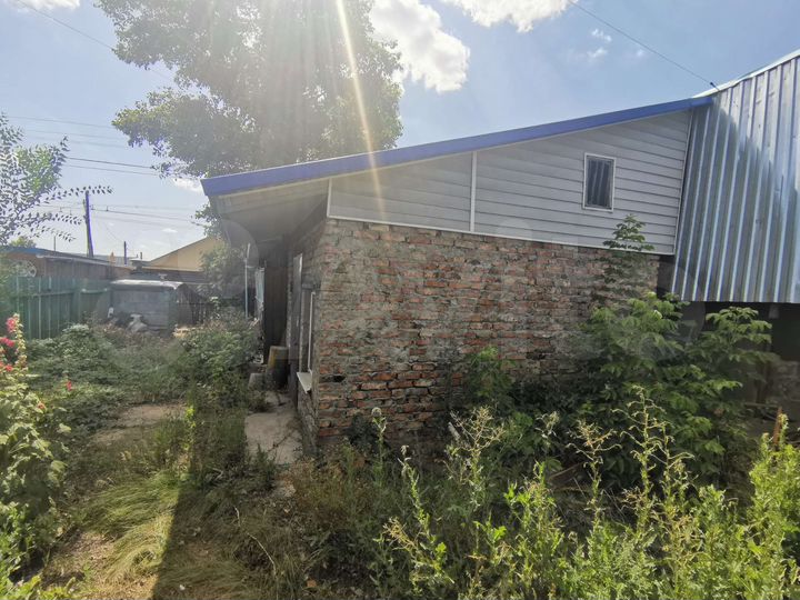 Дом 32,2 м² на участке 3 сот.