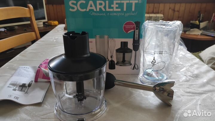 Блендер Scarlett sc hb42f32