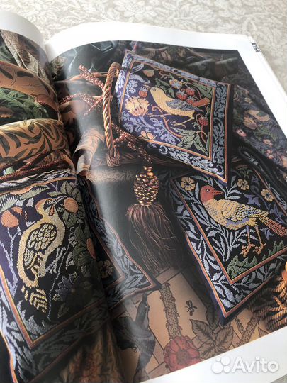 William Morrrs книга по вышивке