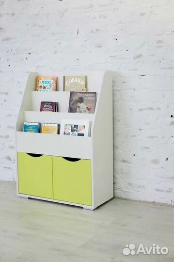 Стеллаж для книг детский