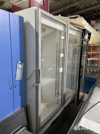 Холодильный шкаф
