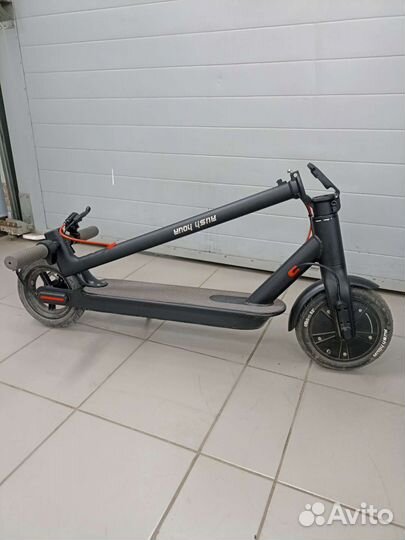 Самокат взрослый электрический бу