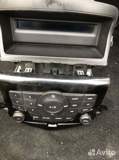 Магнитола на chevrolet cruze