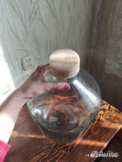 10 литровый бутыль