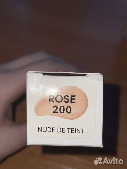 Тональный крем ив роше