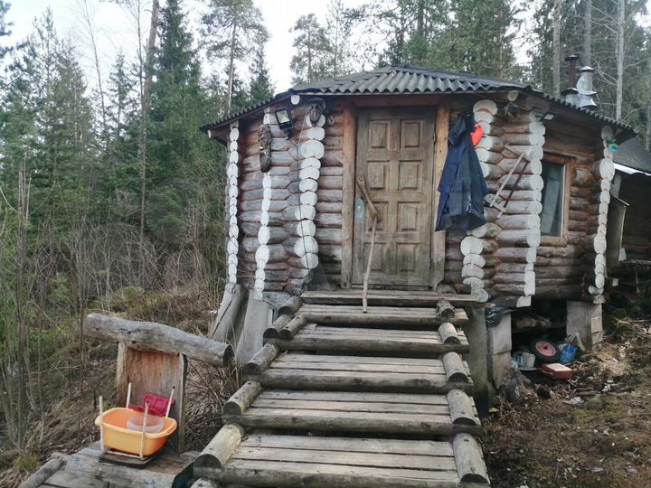 Дом 200 м² на участке 8 сот.