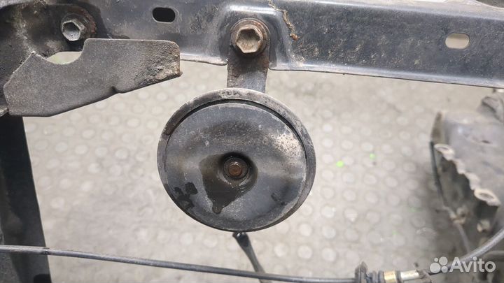 Рамка передняя Toyota Corolla E12, 2006