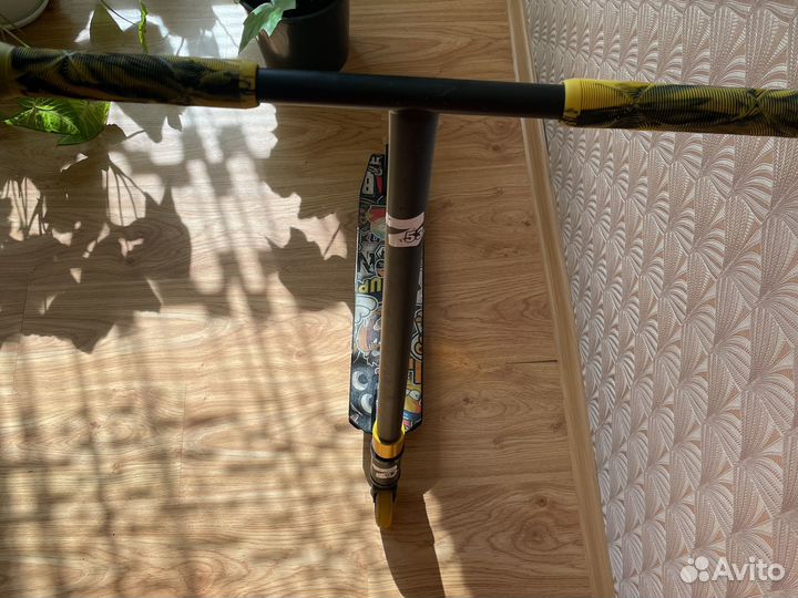 Трюковой самокат