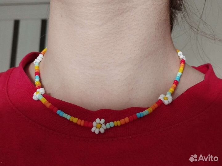 Чокер бисерный с цветочками