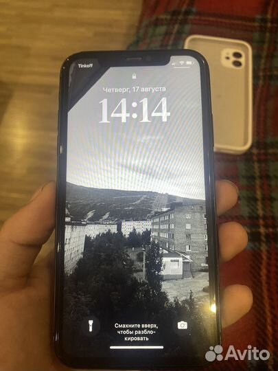 iPhone 11