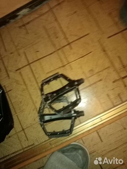 Педали для велосипеда