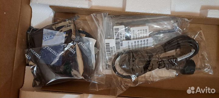 Сетевой коммутатор Catalyst 2960