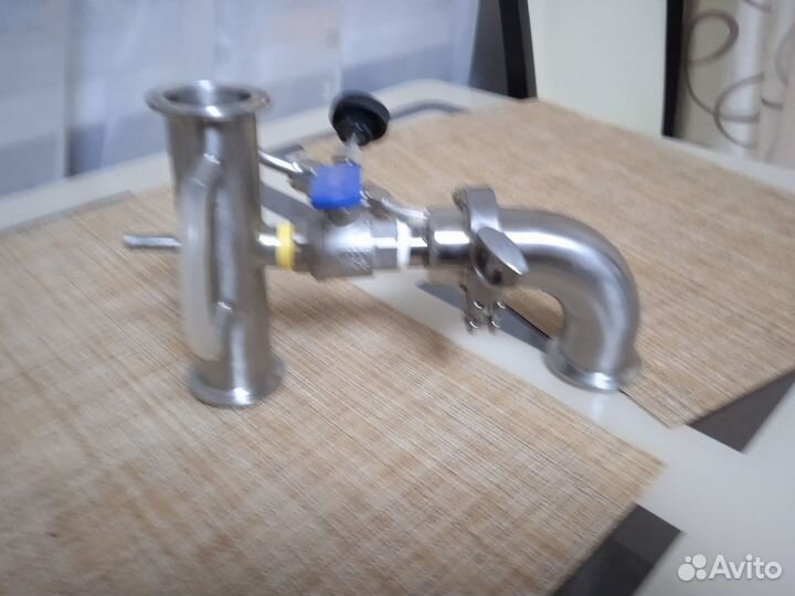 Универсальный узел отбора по пару и жидкости