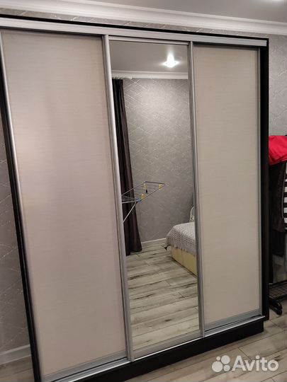 Шкаф купе с зеркалом бу